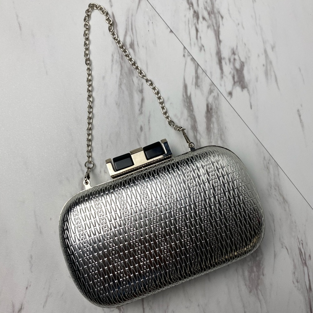 Silver clutch